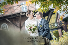 Dino Schmidt, Hochzeitsfotograf, Hochzeitsreportage, Wilhelmshaven, Wittmund, Jever, Westerholt, Oldenburg, Bremen, Hamburg, Esens, Norden, Aurich, Emden, Leer, Wiesmoor, Großefehn, Friedeburg, Remels, Borkum, Juist, Norderney, Osnabrück, Norddeutschland