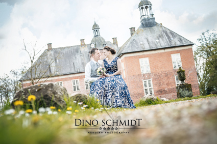 Dino Schmidt, Hochzeitsfotograf, Hochzeitsreportage, Wilhelmshaven, Wittmund, Jever, Westerholt, Oldenburg, Bremen, Hamburg, Esens, Norden, Aurich, Emden, Leer, Wiesmoor, Großefehn, Friedeburg, Remels, Borkum, Juist, Norderney, Osnabrück, Norddeutschland