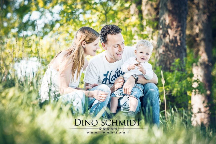 Porträtfotograf Dino Schmidt aus Wiesmoor, Porträtfotograf, Outdoor Shooting, Familienfotos, Paarshooting, Wilhelmshaven, Wittmund, Jever, Westerholt, Oldenburg, Esens, Norden, Aurich, Emden, Leer, Großefehn, Friedeburg, Uplengen, Borkum, Juist, Norderney