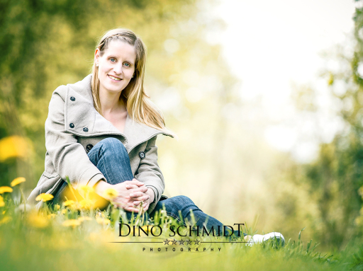 Porträtfotograf Dino Schmidt aus Wiesmoor, Porträtfotograf, Outdoor Shooting, Familienfotos, Paarshooting, Wilhelmshaven, Wittmund, Jever, Westerholt, Oldenburg, Esens, Norden, Aurich, Emden, Leer, Großefehn, Friedeburg, Uplengen, Borkum, Juist, Norderney