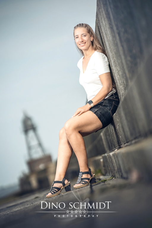 Porträtfotograf Dino Schmidt aus Wiesmoor, Porträtfotograf, Outdoor Shooting, Familienfotos, Paarshooting, Wilhelmshaven, Wittmund, Jever, Westerholt, Oldenburg, Esens, Norden, Aurich, Emden, Leer, Großefehn, Friedeburg, Uplengen, Borkum, Juist, Norderney
