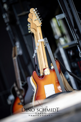 Dino Schmidt, Hochzeitsfotograf, Hochzeitsreportage, Wilhelmshaven, Wittmund, Jever, Westerholt, Oldenburg, Bremen, Hamburg, Esens, Norden, Aurich, Emden, Leer, Wiesmoor, Großefehn, Friedeburg, Remels, Borkum, Juist, Norderney, Osnabrück, Norddeutschland