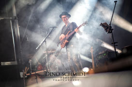 Dino Schmidt, Hochzeitsfotograf, Hochzeitsreportage, Wilhelmshaven, Wittmund, Jever, Westerholt, Oldenburg, Bremen, Hamburg, Esens, Norden, Aurich, Emden, Leer, Wiesmoor, Großefehn, Friedeburg, Remels, Borkum, Juist, Norderney, Osnabrück, Norddeutschland