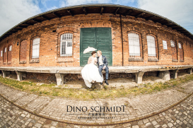 Dino Schmidt, Hochzeitsfotograf, Hochzeitsreportage, Wilhelmshaven, Wittmund, Jever, Westerholt, Oldenburg, Bremen, Hamburg, Esens, Norden, Aurich, Emden, Leer, Wiesmoor, Großefehn, Friedeburg, Remels, Borkum, Juist, Norderney, Osnabrück, Norddeutschland