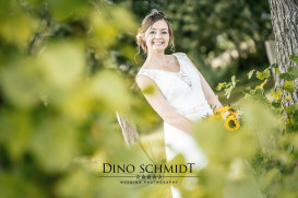 Hochzeitsfotograf Dino Schmidt aus Wiesmoor, Hochzeitsfotos, Hochzeitsfotografie, Hochzeitsreportage, Standesamt, Trauung, Wilhelmshaven, Wittmund, Jever, Westerholt, Oldenburg, Esens, Norden, Aurich, Emden, Leer, Großefehn, Friedeburg, Uplengen, Borkum, 