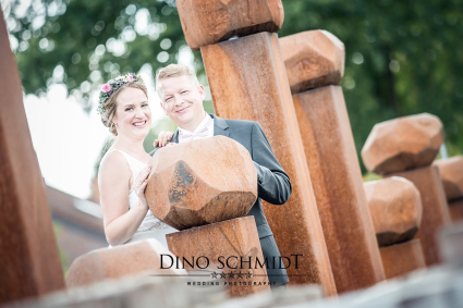 Hochzeitsfotograf Dino Schmidt aus Wiesmoor, Hochzeitsfotos, Hochzeitsfotografie, Hochzeitsreportage, Standesamt, Trauung, Wilhelmshaven, Wittmund, Jever, Westerholt, Oldenburg, Esens, Norden, Aurich, Emden, Leer, Großefehn, Friedeburg, Uplengen, Borkum, 