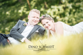 Hochzeitsfotograf Dino Schmidt aus Wiesmoor, Hochzeitsfotos, Hochzeitsfotografie, Hochzeitsreportage, Standesamt, Trauung, Wilhelmshaven, Wittmund, Jever, Westerholt, Oldenburg, Esens, Norden, Aurich, Emden, Leer, Großefehn, Friedeburg, Uplengen, Borkum, 