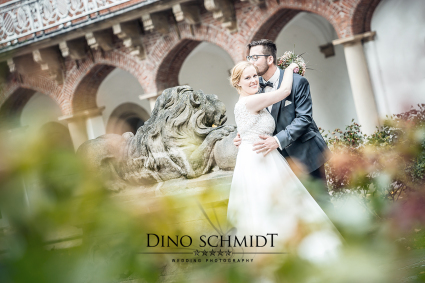 Hochzeitsfotograf Dino Schmidt aus Wiesmoor, Hochzeitsfotos, Hochzeitsfotografie, Hochzeitsreportage, Standesamt, Trauung, Wilhelmshaven, Wittmund, Jever, Westerholt, Oldenburg, Esens, Norden, Aurich, Emden, Leer, Großefehn, Friedeburg, Uplengen, Borkum, 