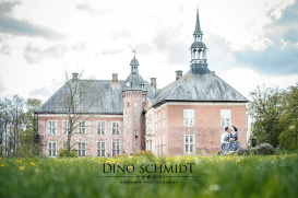 Hochzeitsfotograf Dino Schmidt aus Wiesmoor, Hochzeitsfotos, Hochzeitsfotografie, Hochzeitsreportage, Standesamt, Trauung, Wilhelmshaven, Wittmund, Jever, Westerholt, Oldenburg, Esens, Norden, Aurich, Emden, Leer, Großefehn, Friedeburg, Uplengen, Borkum, 