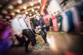 Hochzeitsfotograf Dino Schmidt aus Wiesmoor, Hochzeitsfotos, Hochzeitsfotografie, Hochzeitsreportage, Standesamt, Trauung, Wilhelmshaven, Wittmund, Jever, Westerholt, Oldenburg, Esens, Norden, Aurich, Emden, Leer, Großefehn, Friedeburg, Uplengen, Borkum, 